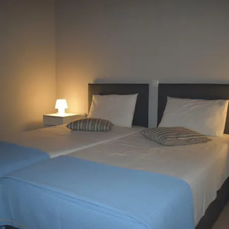 Tsonas * Lygia (Lefkada)